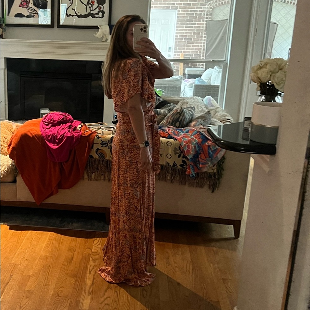 Floral Off-Shoulder Maxi Dress - Picture 5 of 6